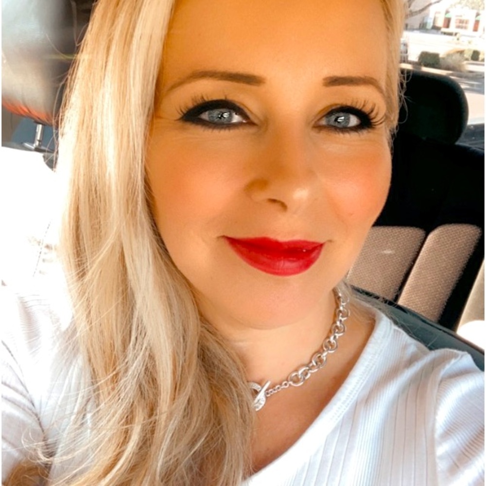 Meet your Posher, Kristy